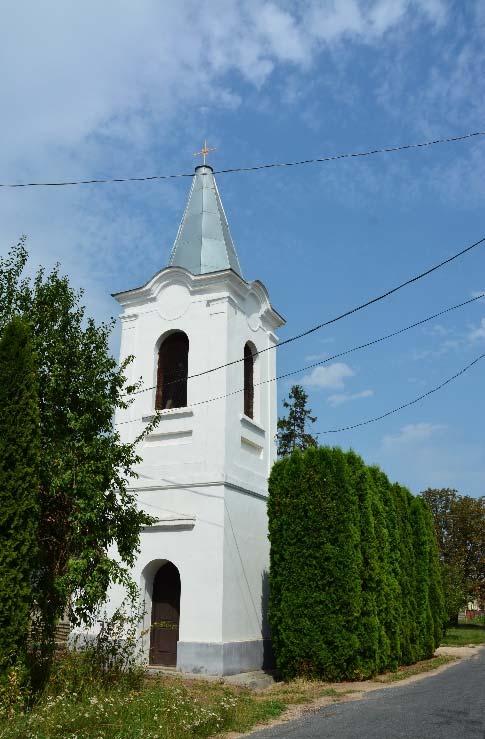 nevét.