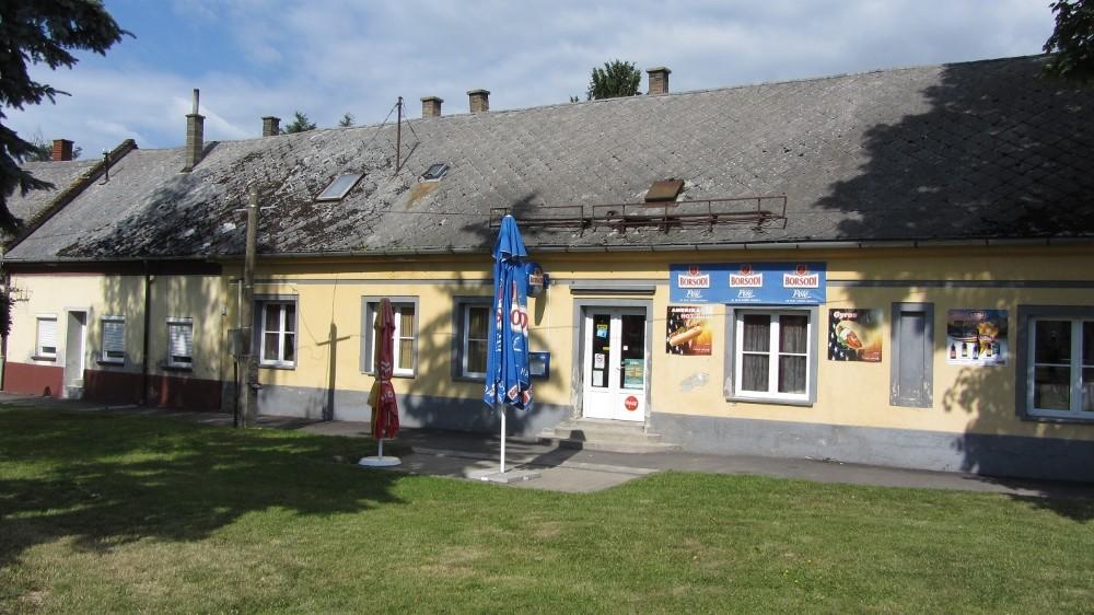 Rendező: Randonneurs Hongrie Székely-Molnár Ákos 06 20 211 8808 Távolság: 56 km Szintemelkedés: 626 m Szintidő: 4 óra (A végső beérkezési határidő 11:00) Rajt és Cél: Zirc, Borsodi Póló (l.