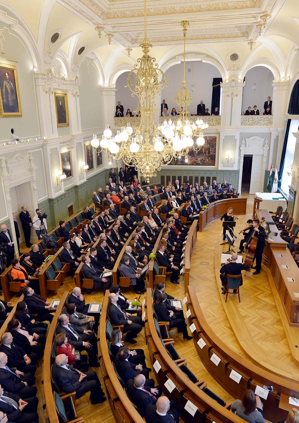 52 GYŐR