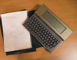 technikai fejlesztés azonban itt nem állt meg, 1987-ben az adminisztráció megkönnyítésére saját fejlesztésű szoftvert működtetett a Multi-Lingua, 1992- ben pedig még az e-mail korszaka előtt modemen