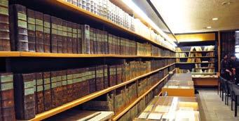 H A L L G A T Ó I I N F O R M Á C I Ó S Z S E B K Ö N Y V A múlt őrzői az egyetemen A Miskolci Egyetem Könyvtár, Levéltár, Múzeum szervezeti keretein belül működik az 1982-ben alapított Egyetemi