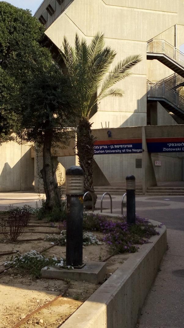 Utazás előtti teendők Ha valaki tanulni megy Izraelbe, szüksége lesz diákvízumra.