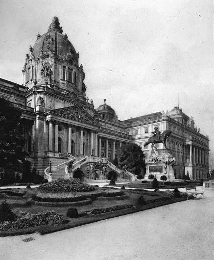 melyet 1893. május 14-én lepleztek le. Az egész országra szóló ünnepségen minden jelentős közéleti személyiség megjelent.