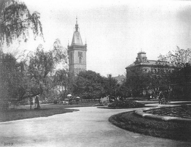 127. kép A Károly tér Státní ústřední archiv v Praze Az 1860-as években, a prágai zöldterületek kialakításának második korszaka idején már sor került a Károly tér (ld. 127.