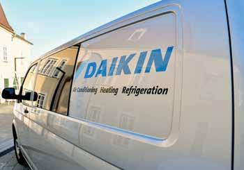 Eredeti pótalkatrészek, szerszámok és berendezések A Daikin szerviz és szervizpartner hálózatunk tagjai által használt alkatrészeket a Daikin egytől egyig jóváhagyta, ami azt jelenti, hogy a hiba és