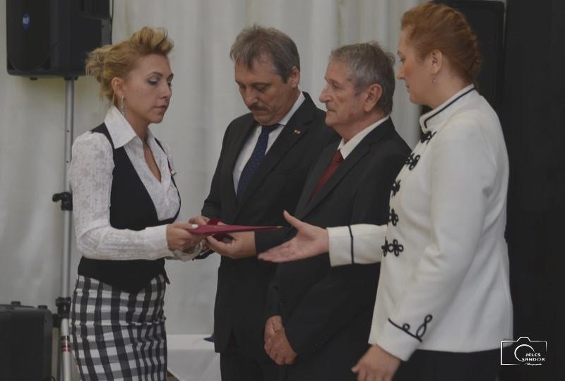 A köszöntőt követően Török Dezső nyitotta meg az ünnepi közgyűlést.