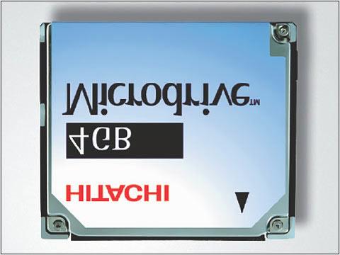 Az új Hitachi Microdrive (3K4) technikai jellemzõi Hitachi 2 & 4 GB Microdrive Specifications Product name Microdrive 3K4-4 (4 GB) - HMS360404D5CF00 Microdrive 3K4-2 (2 GB) - HMS360402D5CF00