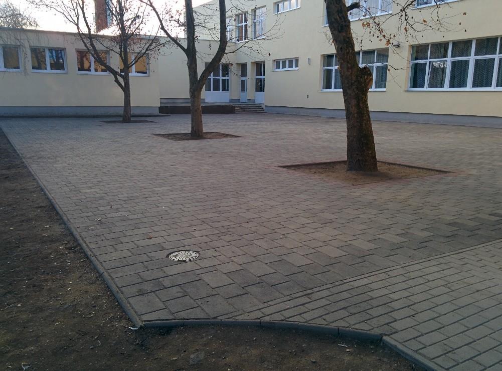 6. kép Tét, balesetveszélyes