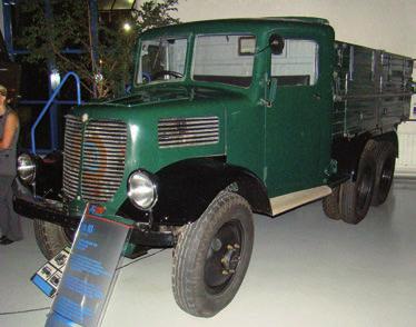 Lockheed gyártmányú hidraulikus dobfék van