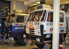 Tatra T 815 4x4 a Párizs Dakar versenyekről, V12-es motorral 5.