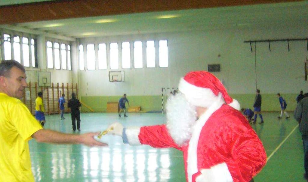 a Mikulás-Kupa helyszínéül szolgáló arénában.