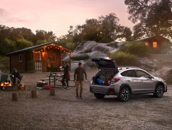 A SUBARU XV magas üléspozíciójának és kitűnő látóterének köszönhetően magabiztos vezetési élményt nyújt, miközben Ön a szimmetrikus összkerékhajtás és a nagy hasmagasság előnyeit kihasználva kemény