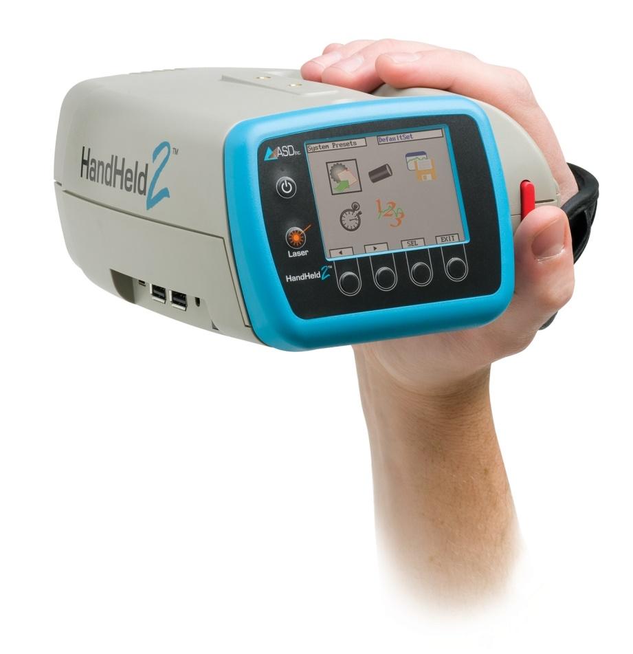2. ábra FieldSpec HandHeld 2 Portable típusú spektroradiométer Legfontosabb szerkezeti felépítő egységei, a színképbontásért felelős, optikai ráccsal ellátott monokromátor, az ehhez kapcsolódó nagy
