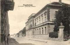 Nagykanizsa, Fő tér, Korona