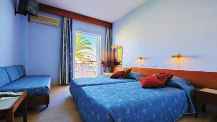 ASTIR PALACE HOTEL REGGELI LAGANAS Fekvése: Laganas strandján fekszik, a nyüzsgő központtól 800 m-re.