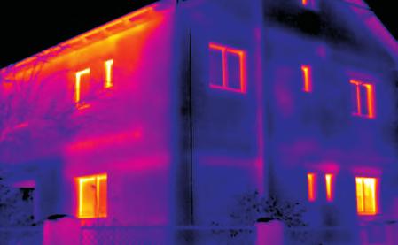 hőmérséklet különbség érzékelése: 0,1 C; Thermography App a rugalmasabb munkáért, a helyszínen elkészíthető és online továbbítható