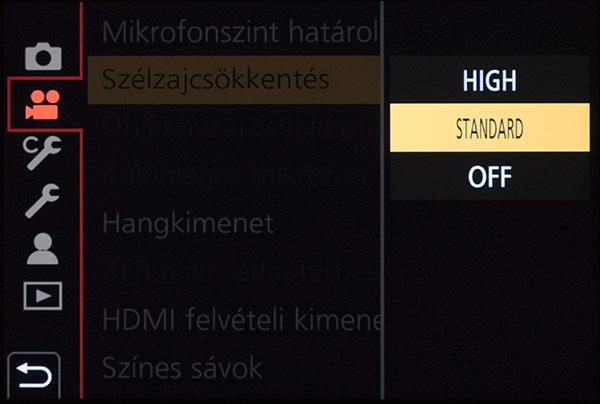 A mikrofon szintjét db-ben állíthatjuk be -12 és +6 közötti értékekre; a szélzaj csökkentésére is van mód, azonban itt csak erős és standard szűrés közül választhatunk.