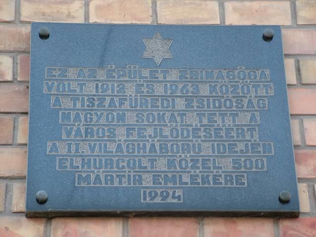 Emléktábla a zsinagóga