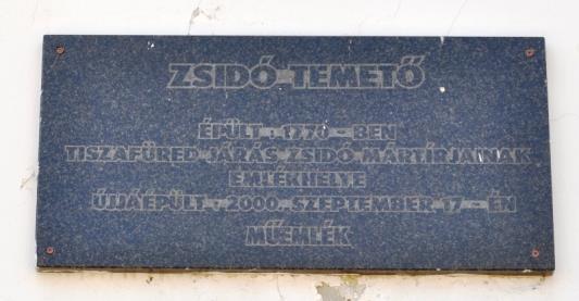 (Chevra Kadisa) létrehozása, a temető helyének kijelölése,