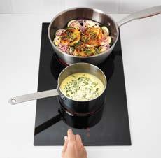 Az állítható tripla és dupla főzőzónák segítségével különböző méretű és formájú edényekhez igazíthatod a főzőfelületet. Az érintőpanel segítségével egyszerűen és pontosan szabályozhatod a hőt.