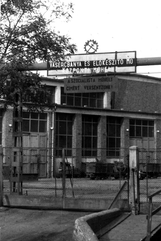 86 A rudabányai vasércbánya központi műhelye, amely az