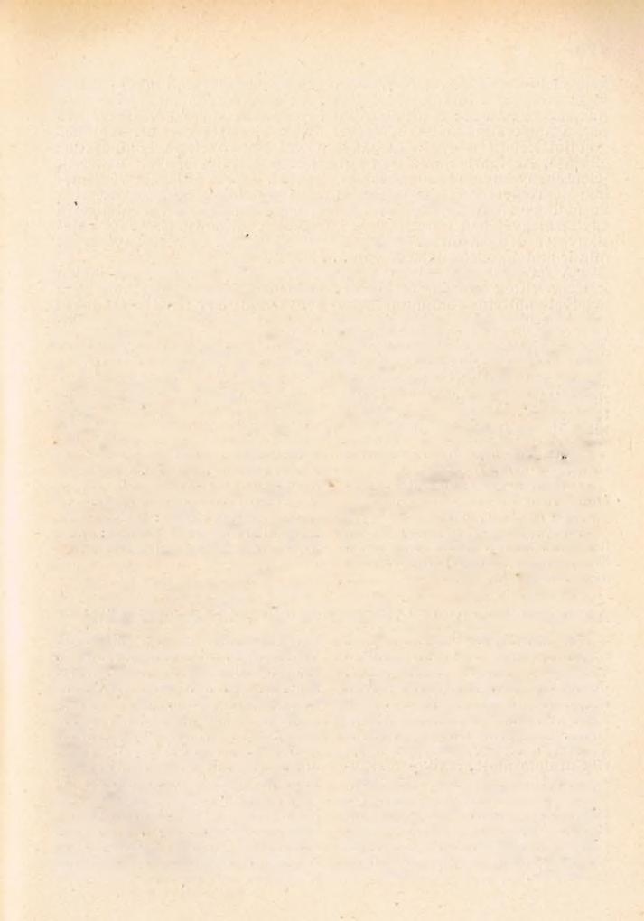 1. E g r i é r s e k i f ő e g y h á z m e g y e. É rsek és m etropolita : SZMRECSÁNI SZMRECSÁNYI LAJOS Dr. val. belső titkos tanácsos, aranym isés áldozár.