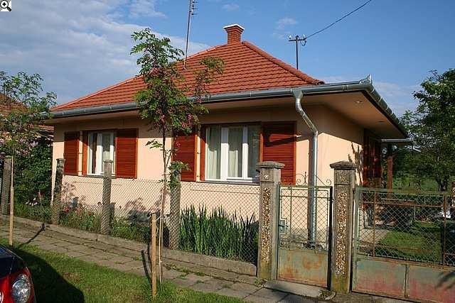 következtében, a családi házak hőszigetelése egyre nagyobb teret kap,