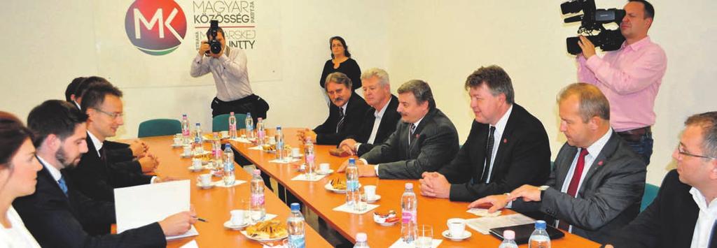 A települések egyik plusz forrását jelentheti (főleg a kisebb községek esetében) a SzK Pénzügyminisztériumának támogatása. Ezen támogatásokat a minisztérium 26825/2005-441 sz.