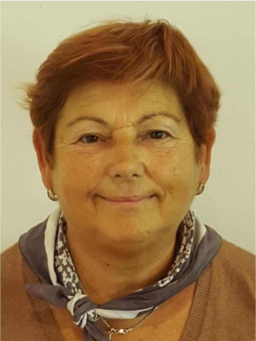 felettem, mert az Úr Jézus Krisztus a Megváltóm. A Bibliám az útmutatóm, mellette pedig sok evangéliumi kiadványt olvasok. Nagyon szeretek a mi kis kunadacsi gyülekezetünkbe járni.