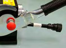 Adapterkábel A36869 220 225 225LPG 313S 320S 320S+ 420 520 525LPG 528 R20 R28 R35 630 635 640 745 750 755i 760i e5 Opciók Egyirányú hátsó hidraulika kivezetés Az egyirányú hátsó hidraulikai kivezetés