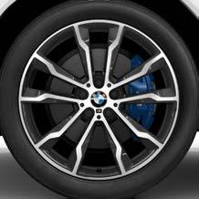 A különlegesen hosszú élettartamú, nemesacél betéttel ellátott négy évszakos szőnyegek amelyek a megbízható funkcionalitást sportos eleganciával ötvözik tökéletesen illenek a BMW X3