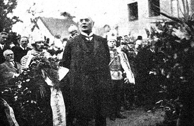 Kanyuk Petra: Hányattatott szoborsors A debreceni Tisza-szobor története 11. sz. melléklet Dr.