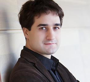 Az Auer Trió koncertje Claude Debussy: G-dúr trió Maurice Ravel: a-moll trió Közreműködik: Kováts Péter hegedű, Varga István gordonka, Fülei Balázs - zongora 2018. május 4.