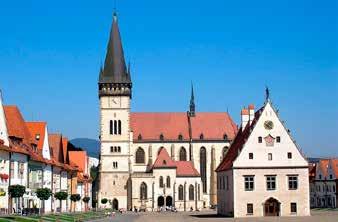 hotelszobákban Ellátás: reggeli fakultatív vacsora igényelhető Sok szép látnivaló, kedvező áron! 1. nap: Késmárk Tutajozás a Dunajecen Indulás: Szeged, Rókusi krt.