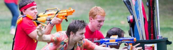 Helyben nyomtatott képekkel, melyeket a résztvevők magukkal vihetnek. Nerf Mobilpálya - 2017.