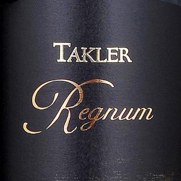 It has a bright purple colour, intense aromas and flavours blackberry, black cherries, violet, smoke and liquorice. Smooth tannin, with ideal balance. 1.140 8.550 SZEKSZÁRD 17.