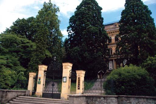 A fényes ünnepségen 219 notabilitás jelent meg, köztük két miniszter, Bethlen András a