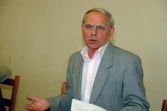 Pethõ József átadta a szót Bogdán Józsefnek, a Díj Bizottság elnökének, az elsõ napirendi pont elõadójának, aki ismertette a 2009.