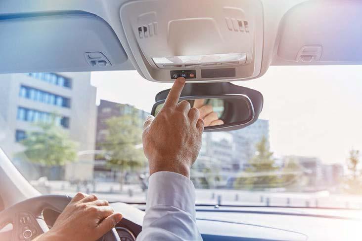 HOGYAN JUTHATOK AZ ONSTARHOZ? Az OnStar alapfelszerelés az Opel Astra Enjoy, Dynamic és Innovation modellek esetében. Opcióként rendelhető a Selection felszereltségi szinthez. Így juthat hozzá: 1.