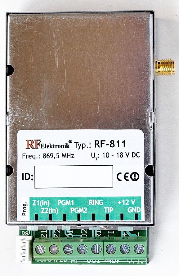 Vonal bemenetek A vonal bemenetekre a riasztóközpont telefon kommunikátorát kell kapcsolni.