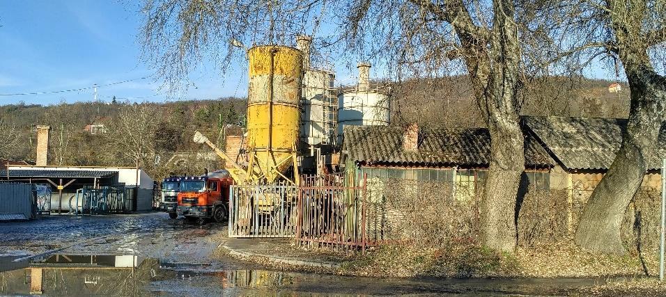 Gazdasági területek Verőce külterületeit tekintve leginkább erdő és mezőgazdasági övezetbe tartozik.