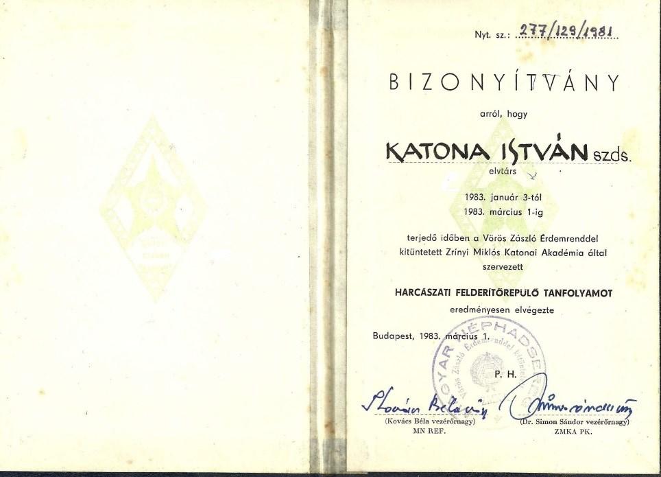 1982 utolsó negyedévében az átképzésre kiválasztott hajózóállománynak tudomására hozták a Szu-22-es repülőgéptípusra történt kiválasztásukat, majd 1983. január 03-tól 1983.