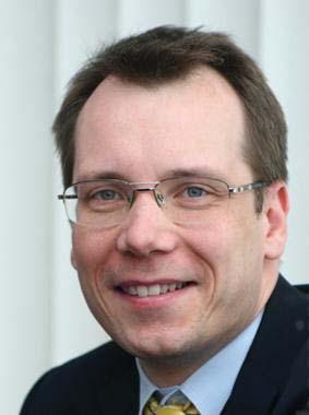 TRÉNEREK DR. RADNAI MÁRTON a Ramasoft vezérigazgatója.