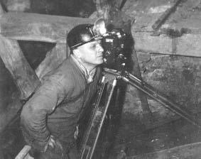 búvárkészülékkel. Gombaszög, 1957. 4. kép: Fejlámpa.