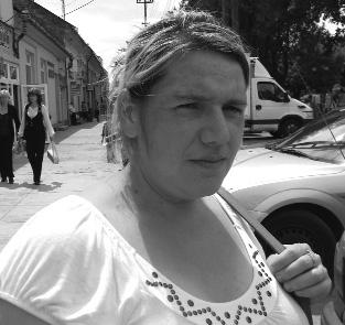 Vaida Rodica (cameristă):,,părerea mea este că atât Ministerul Educaţiei, cât şi elevii trebuie să îşi asume vina pentru rezultatele obţinute.