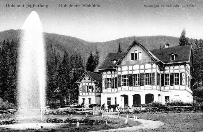 Od Oltára zabočíme doľava. Kochajúc sa v stále nových a v detailoch odlišných scenériách prírody blížime sa k záveru, resp. vyústeniu Stratenskej doliny. Odkrýva sa nám ešte jedna záverečná panoráma.