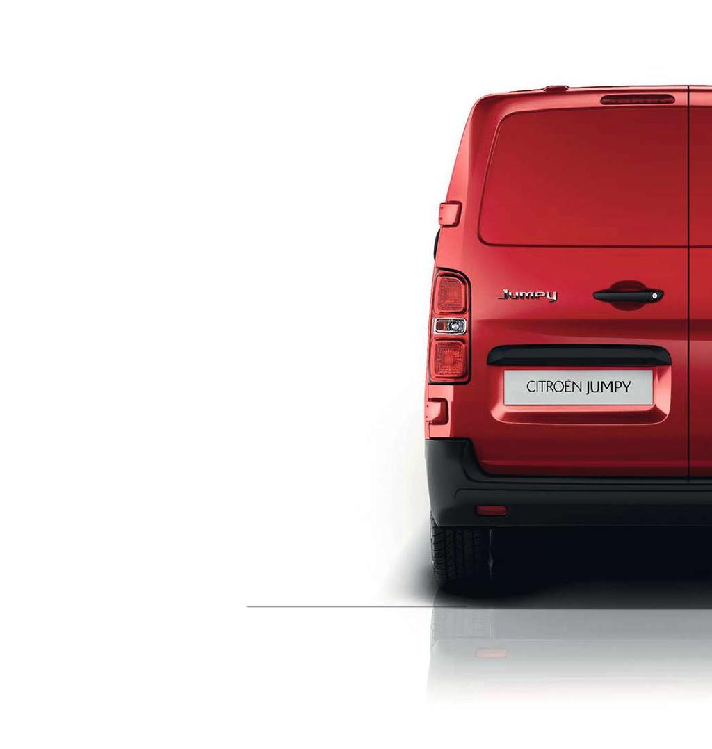 VISSZAFOGOTT MAGASSÁG MINDEN PARKOLÓBA BEHAJTHAT Az ÚJ CITROËN JUMPY 1,90 m-es* visszafogott magassága lehetővé teszi, hogy behajtson a lakóházak, bevásárlóközpontok és repülőterek mélygarázsába, ami