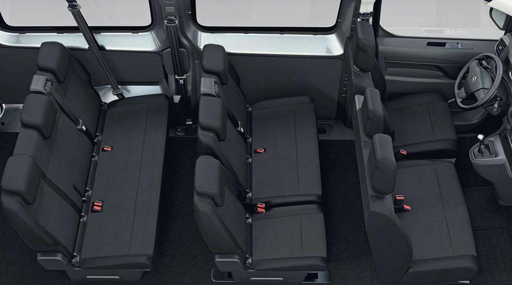 ÚJ CITROËN JUMPY COMBI KÖNNYŰ BESZÁLLÁS 2 9 A robusztus felépítésű és funkcionális kialakítású ÚJ CITROËN JUMPY COMBI igény szerint variálható, számos üléselrendezési lehetőséget kínál.