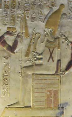 Legismertebb reliefjei/képei Denderah és Abüdosz templomaiból származnak. Ez utóbbi képei a feltámadás fázisait jelenítik meg.