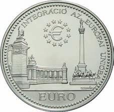 - BOGNÁR alul értékjelzés /unten Wertzahl/ below value 2000 / FORINT H: köriratban /in Umschrift/ in legend INTEGRÁCIÓ AZ EURÓPAI UNIÓBA a budapesti Hôsök terén a Millenniumi Emlékmû egy részlete,